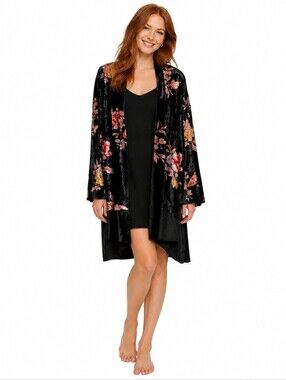 Urban Outfitters Out From Under Floral Velvet Open Front Robe Duster M/L